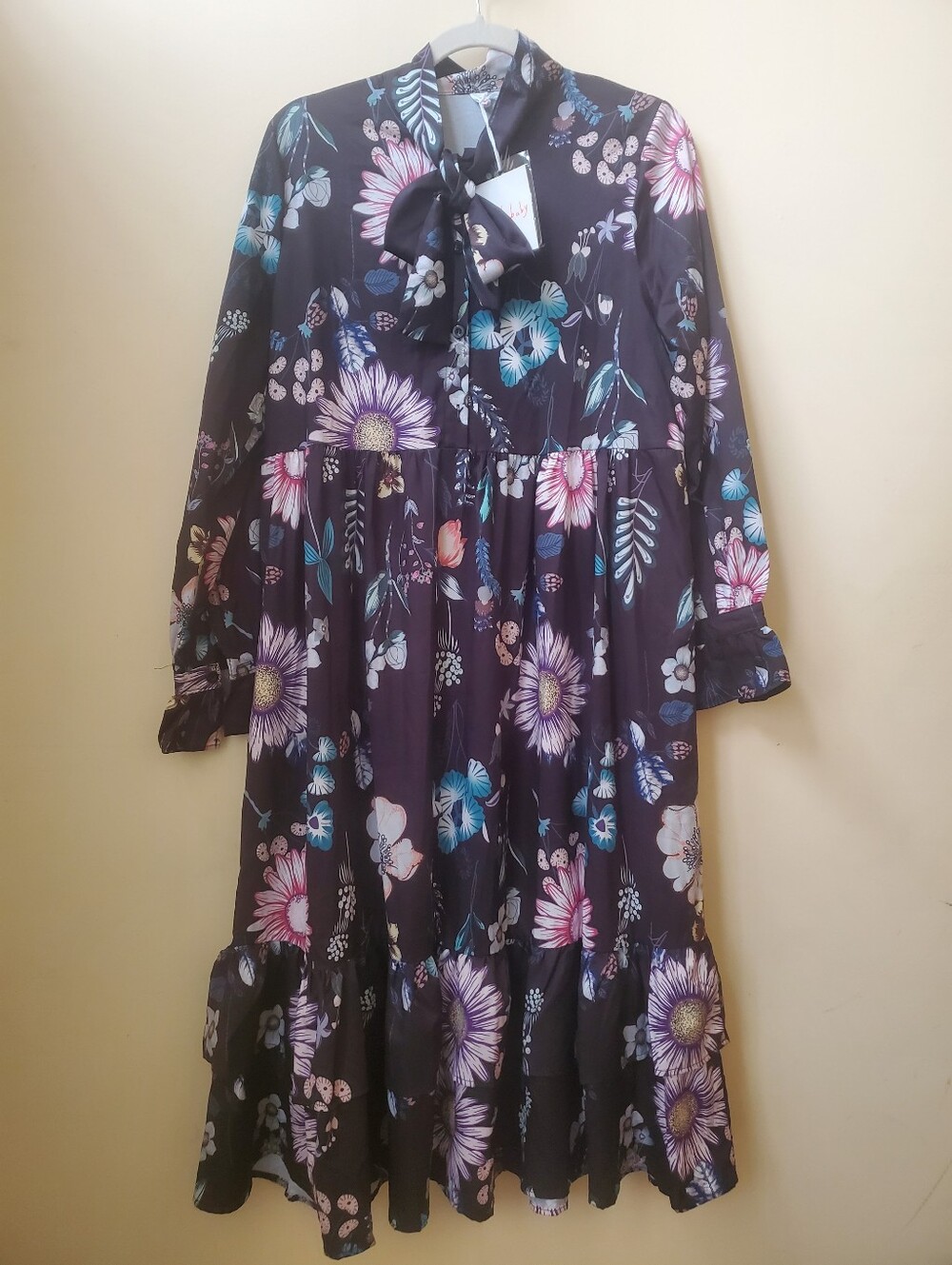 2/$20 cindybaby Long Sleeve Floral Maxi - Picture 2 of 10